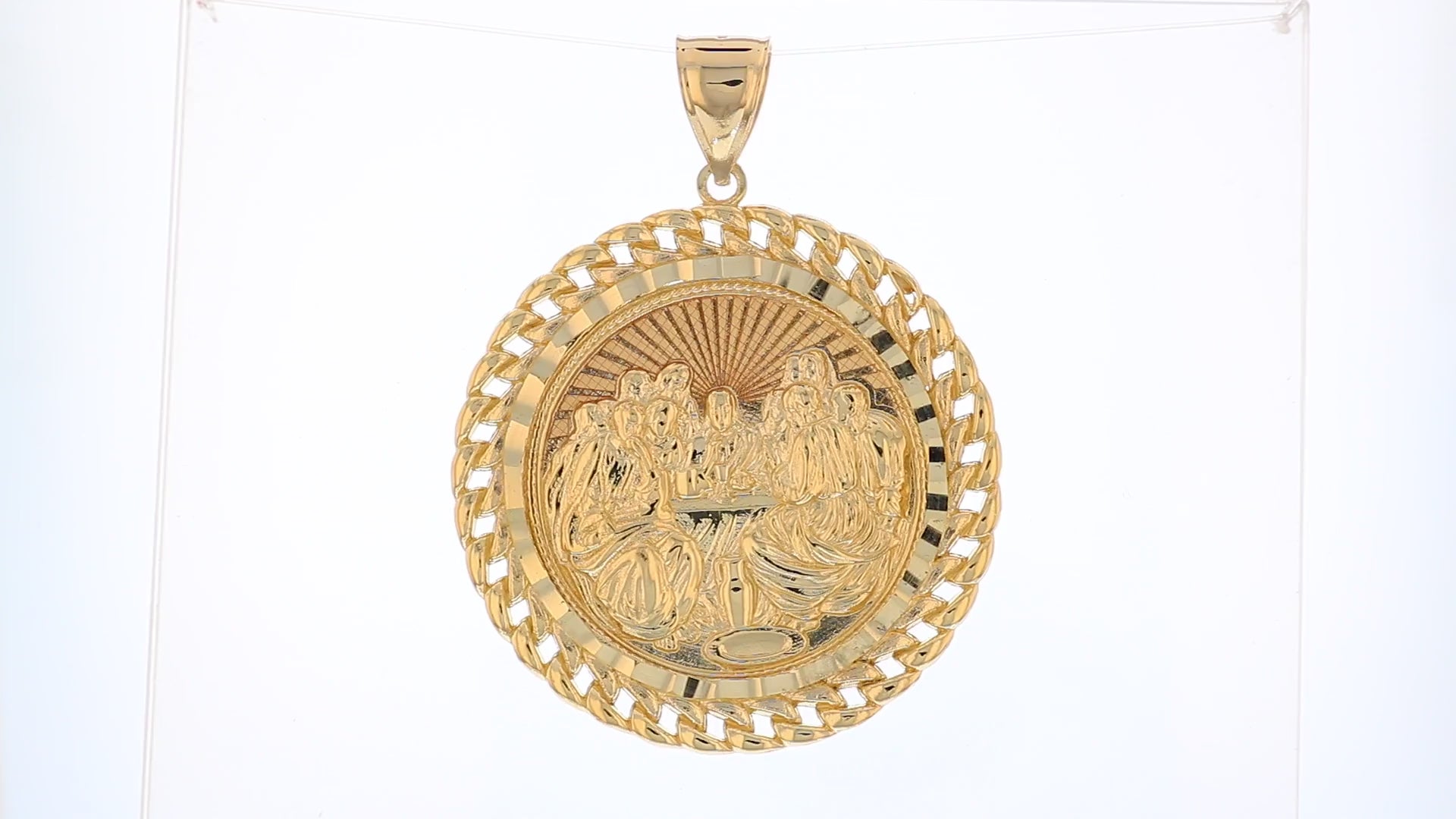 360 degree view of ring.