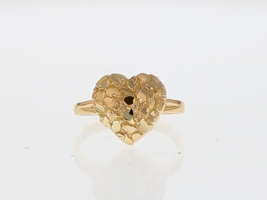 360 degree view of ring.