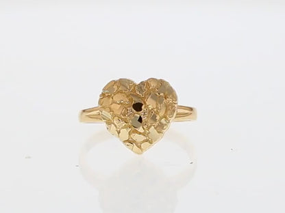360 degree view of ring.