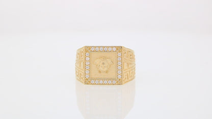 360 degree view of ring.