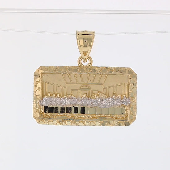 360 degree view of ring.