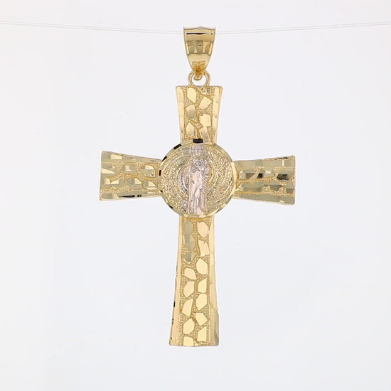 360 degree view of ring.