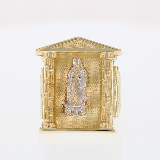 360 degree view of ring.