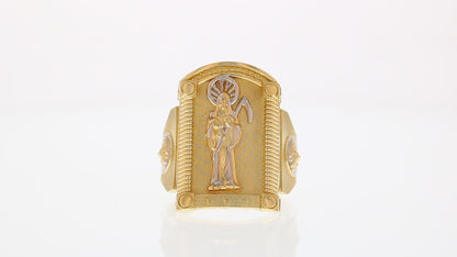 360 degree view of ring.