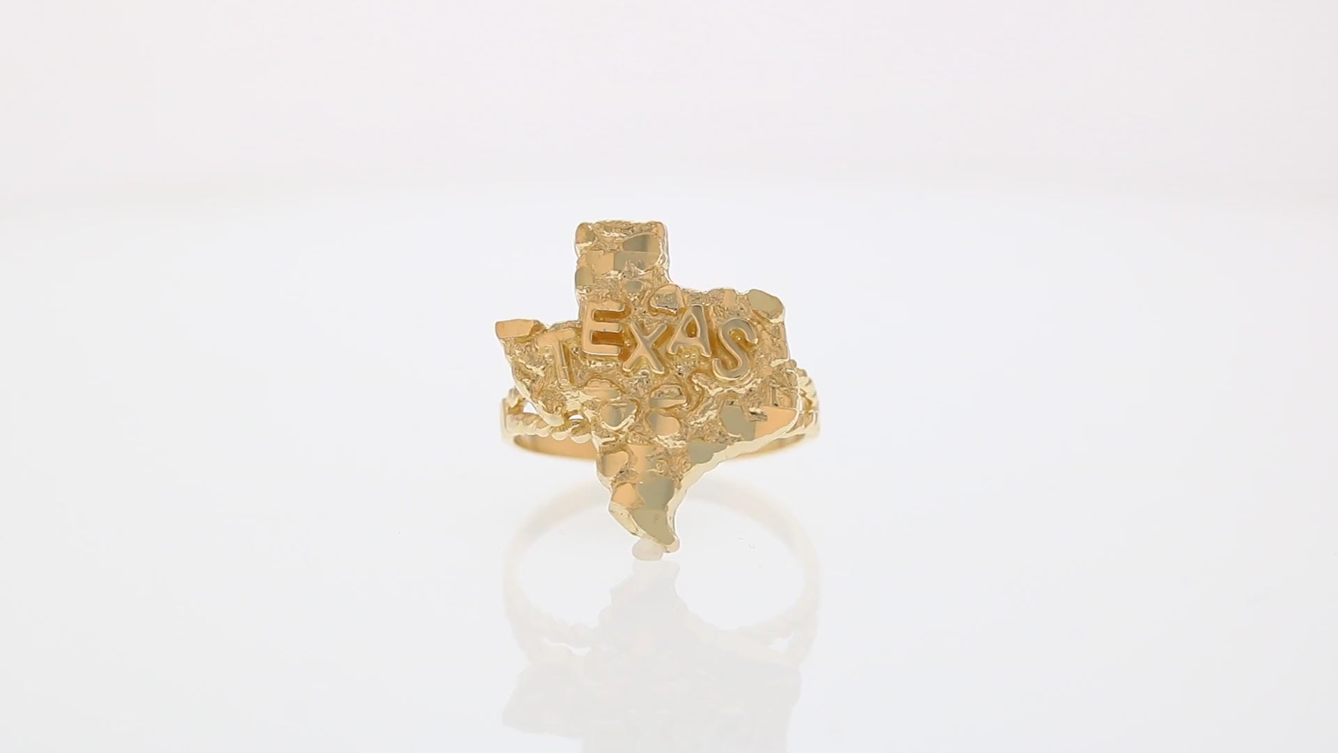 360 degree view of ring.