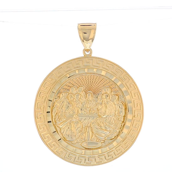 360 degree view of ring.