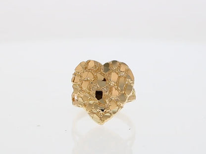 360 degree view of ring.