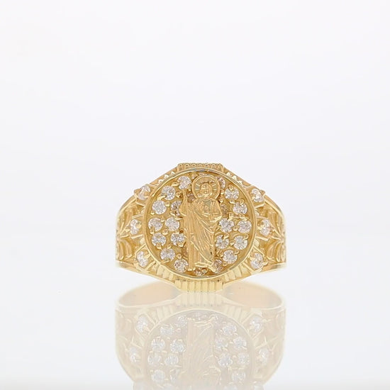 360 degree view of ring.