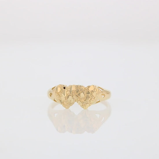 360 degree view of ring.