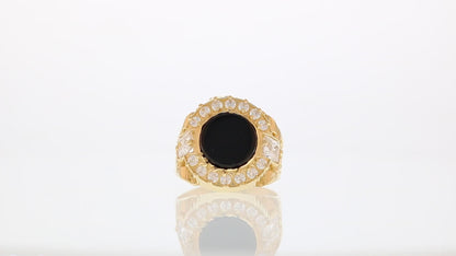360 degree view of ring.