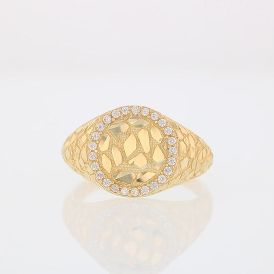 360 degree view of ring.