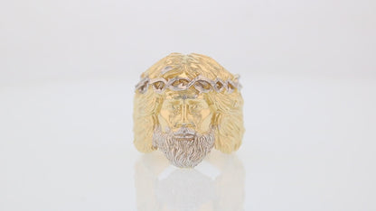 360 degree view of ring.