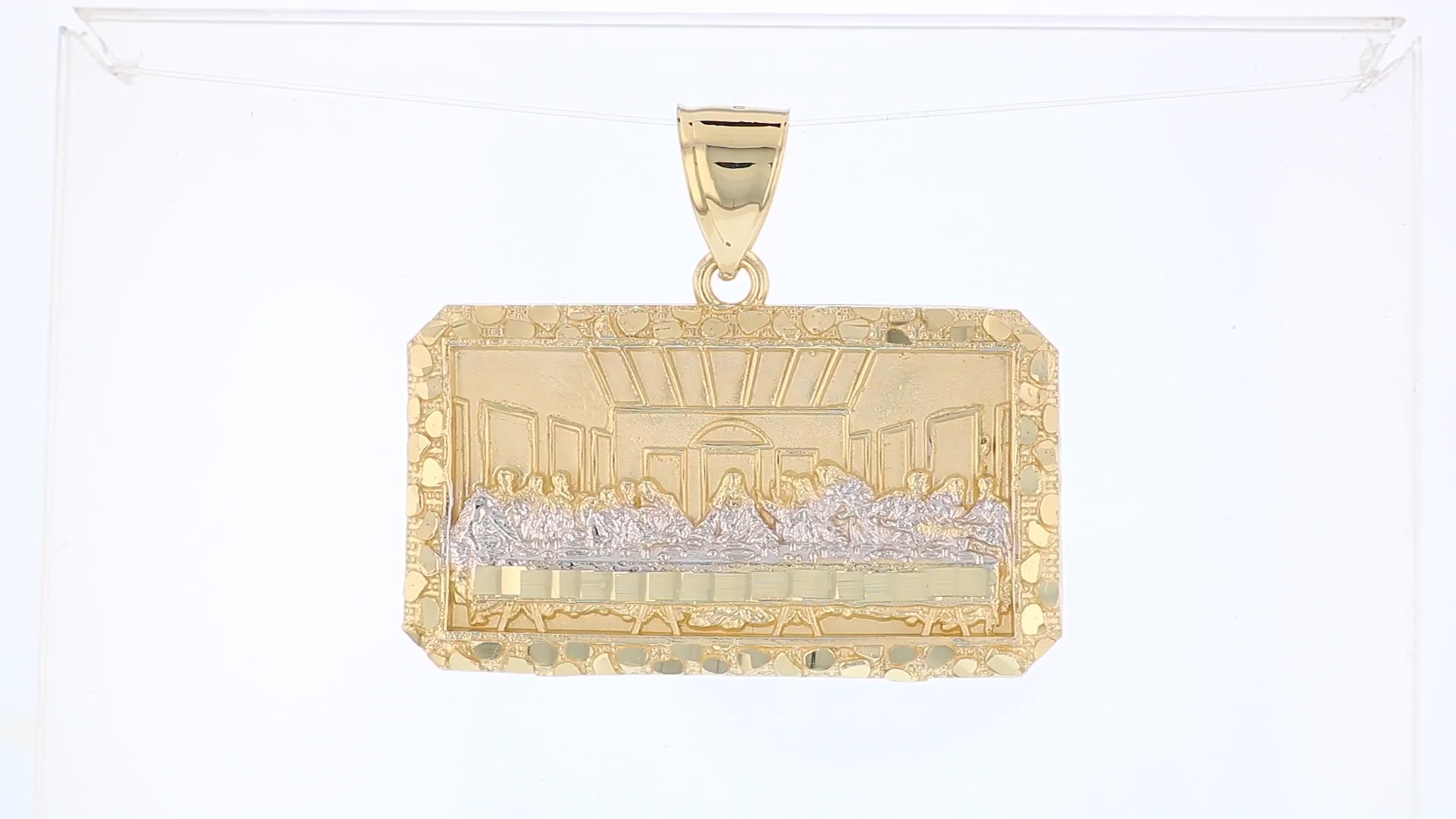 360 degree view of ring.